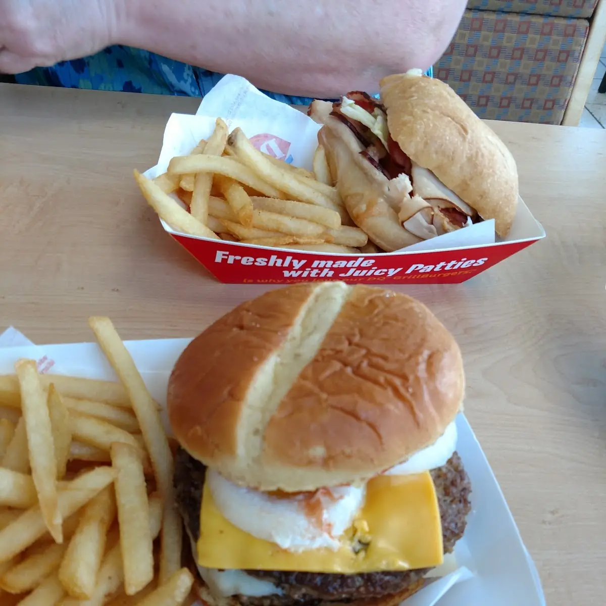 Cheeseburger Combo