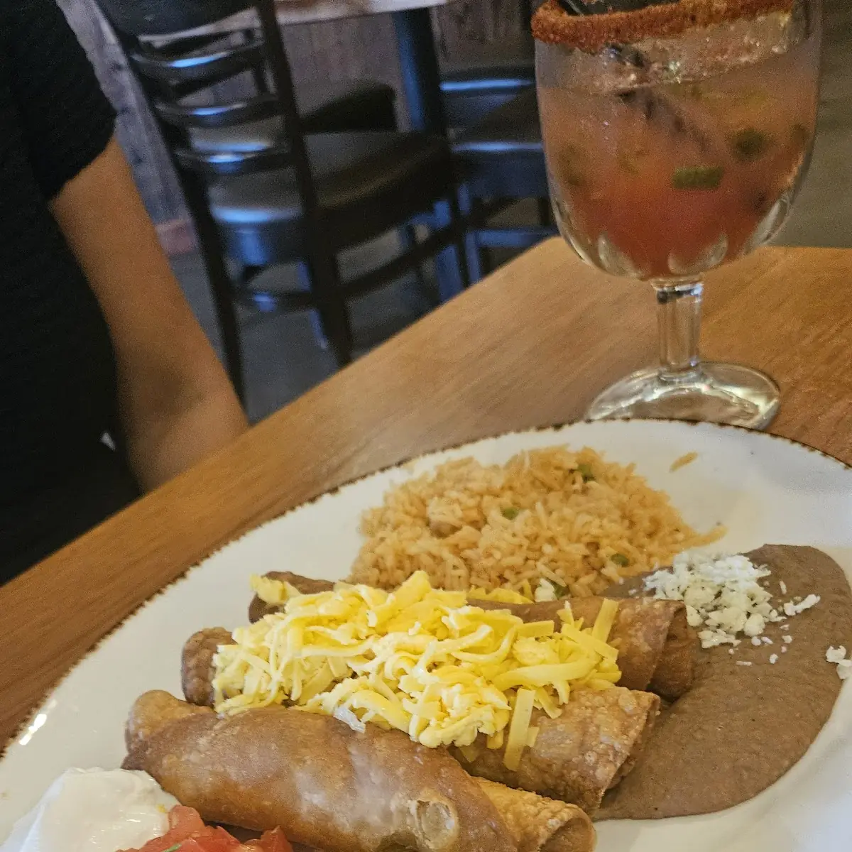 Cheese Enchilada & Al Carbon