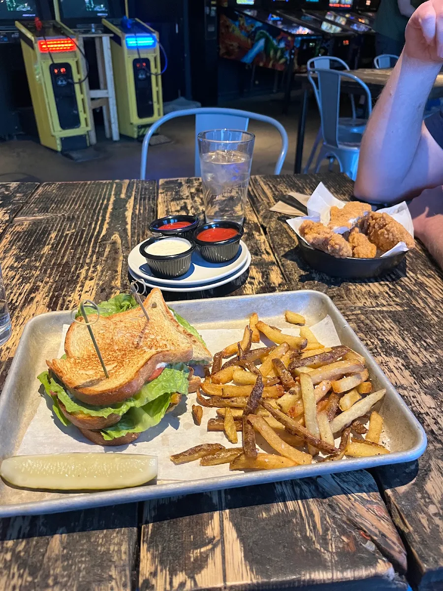 blt Club Sandwich
