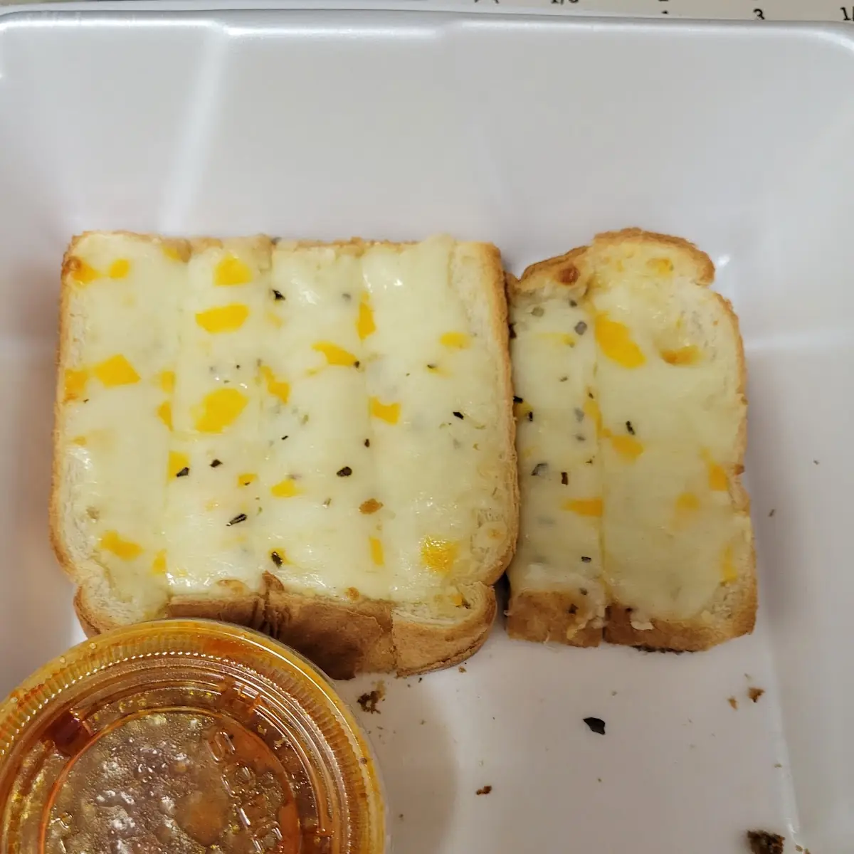 Garlic Cheese Bread