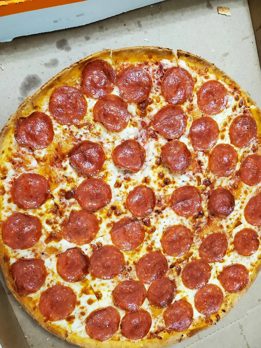 Pepperoni Pizza Thin Crust Cheese Pizza