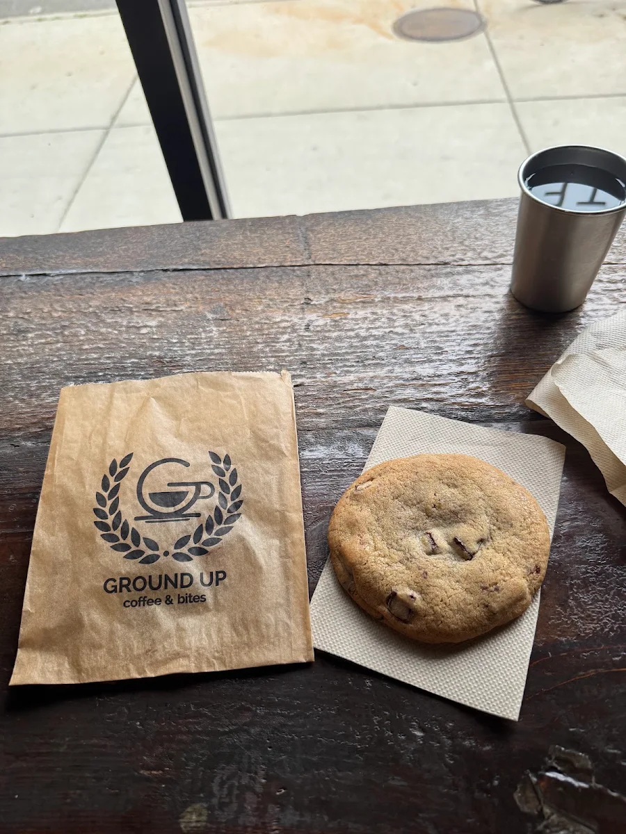 Chocolate Chip Cookie