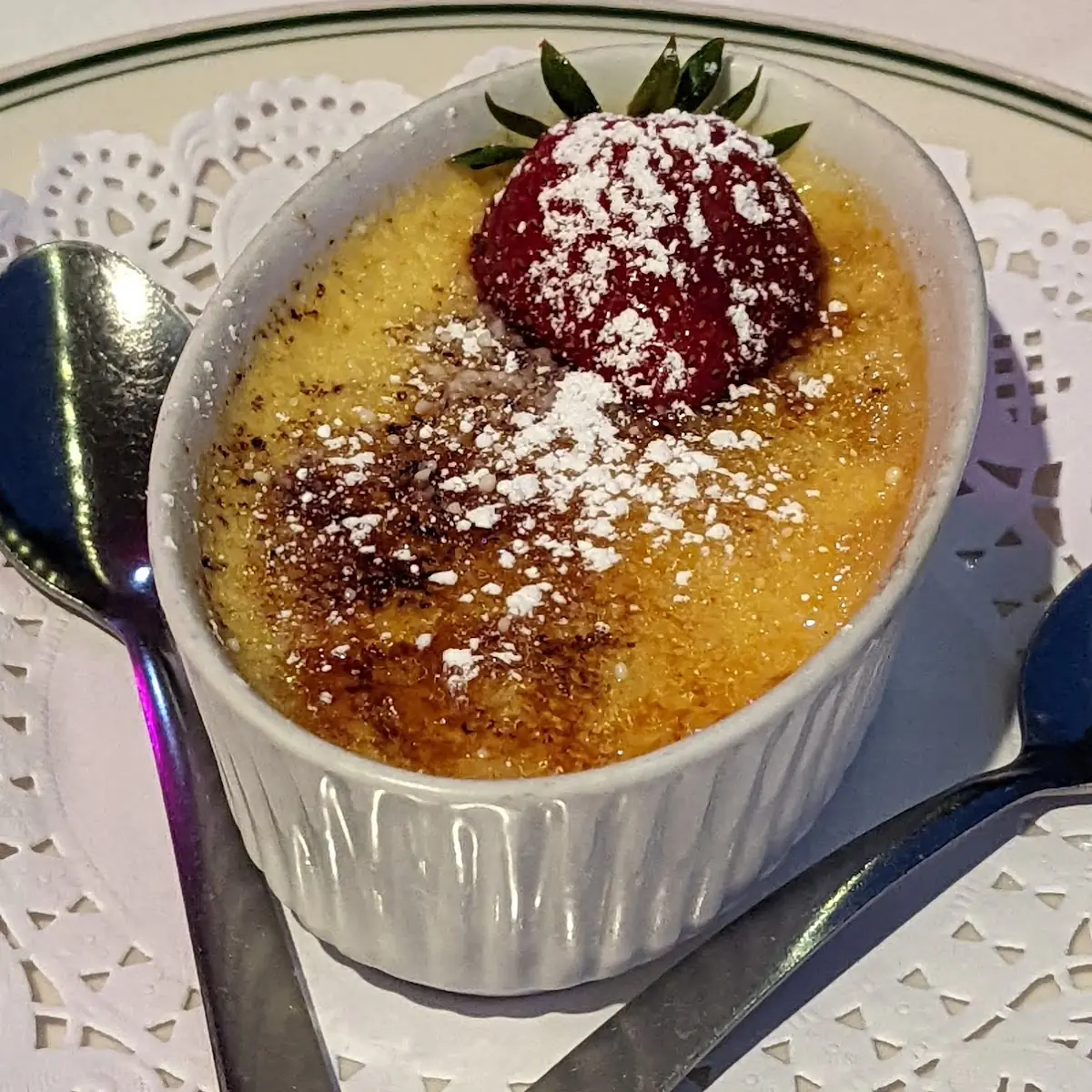 Strawberry Crème Brûlée