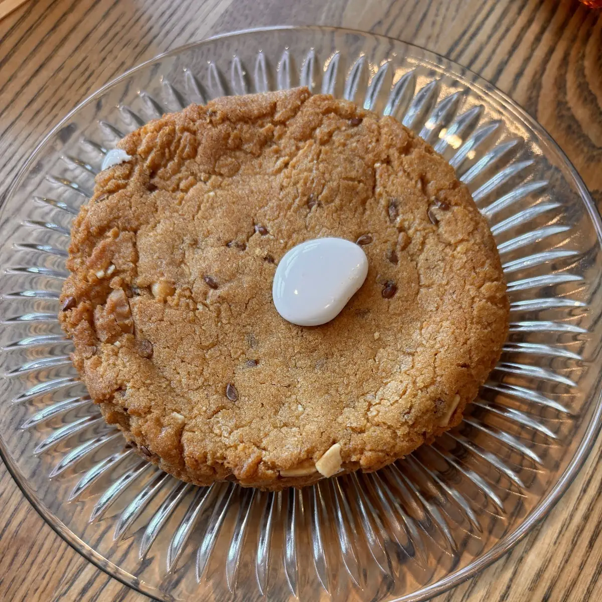 Peanut Butter and Fluff Cookie
