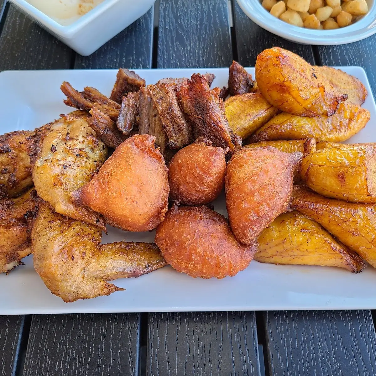 Fusion Sampler Platter