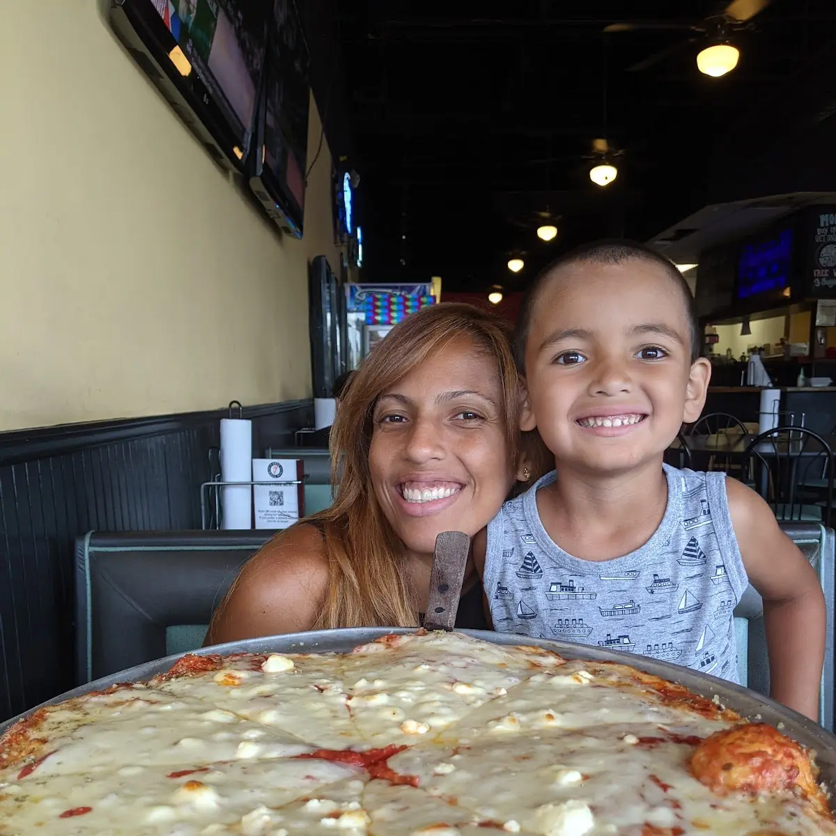 Cheesy Guy Pizza