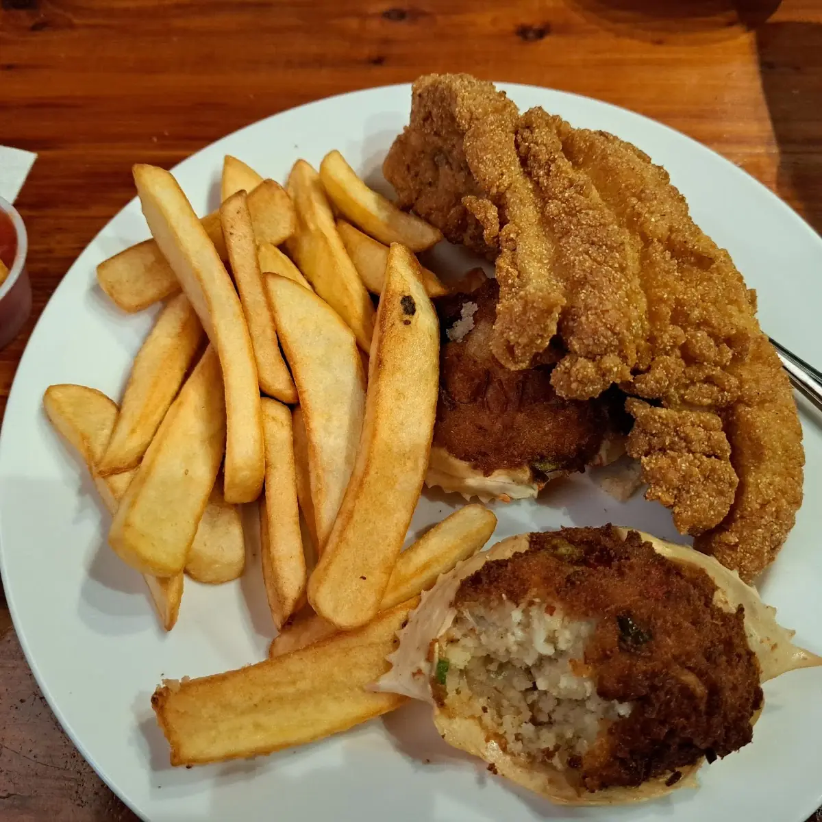 Catfish and Crab Cakes