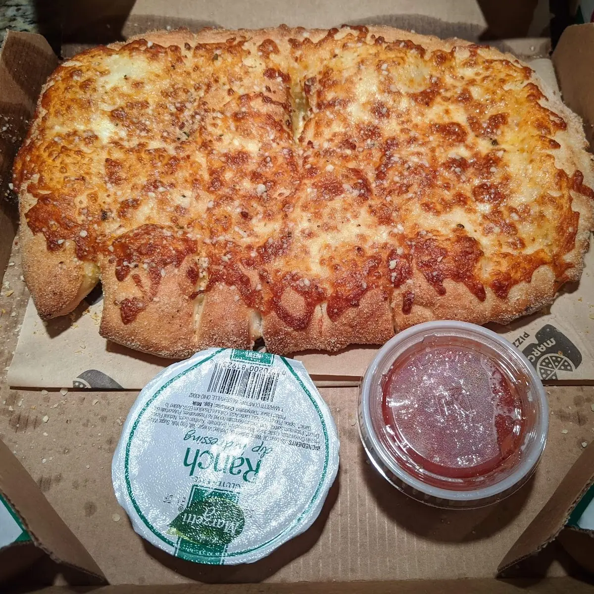 Cheesy Bread with Sauces