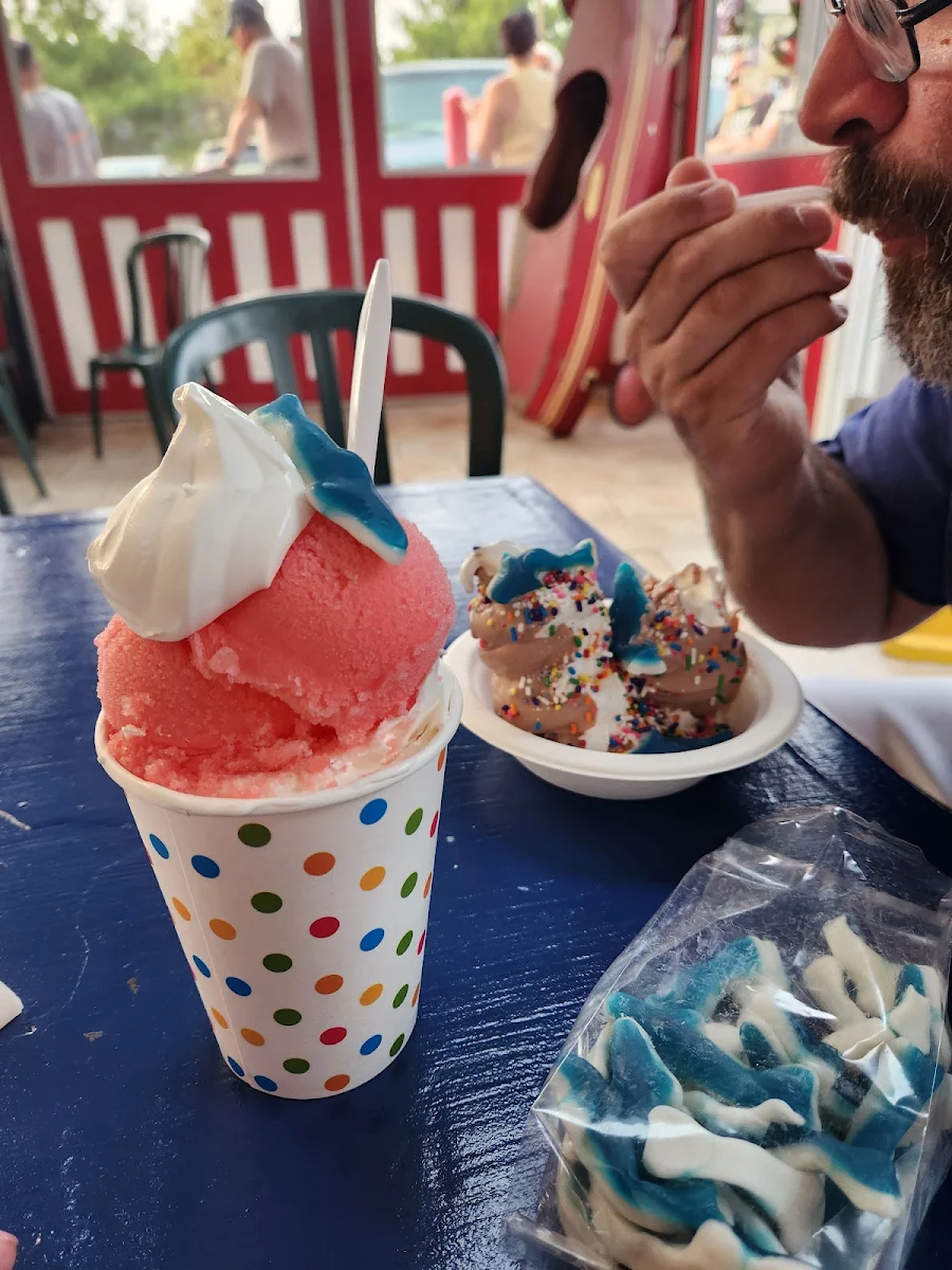 Quarts Soft Serve and Water Ice