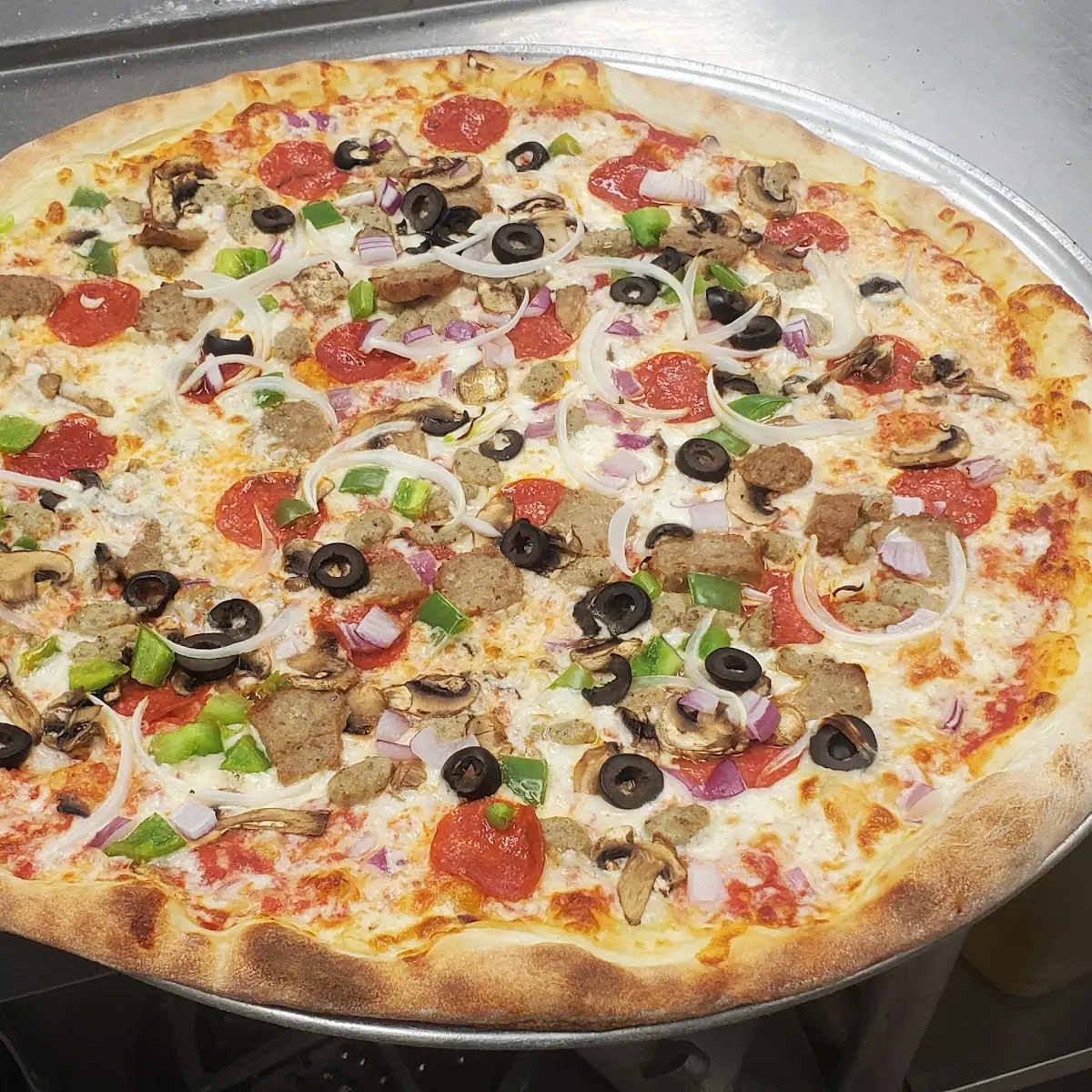 Coney Island Combo Deluxe Pizza