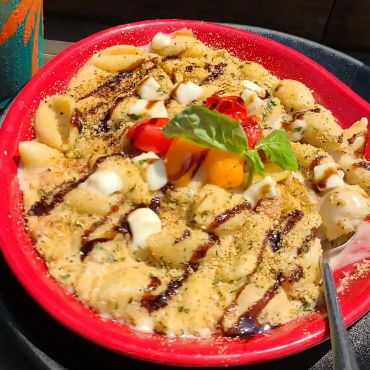 Caprese Mac and Cheese