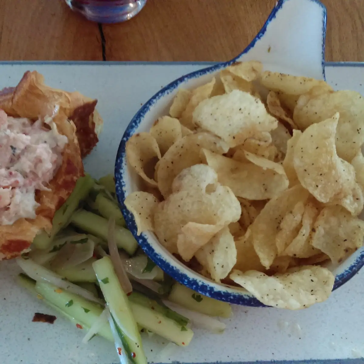 Lindey's Lobster Roll