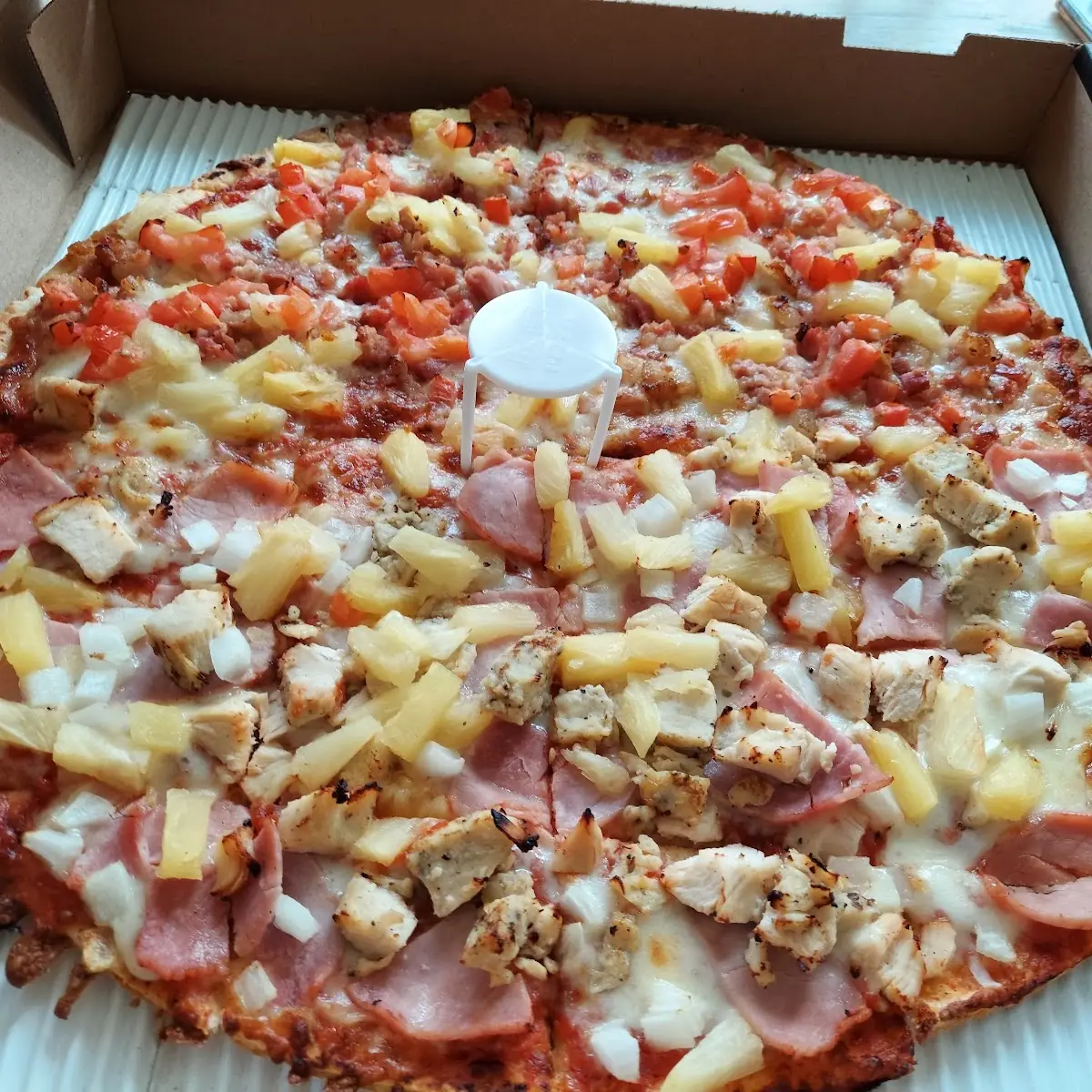 Hawaiian Pizza