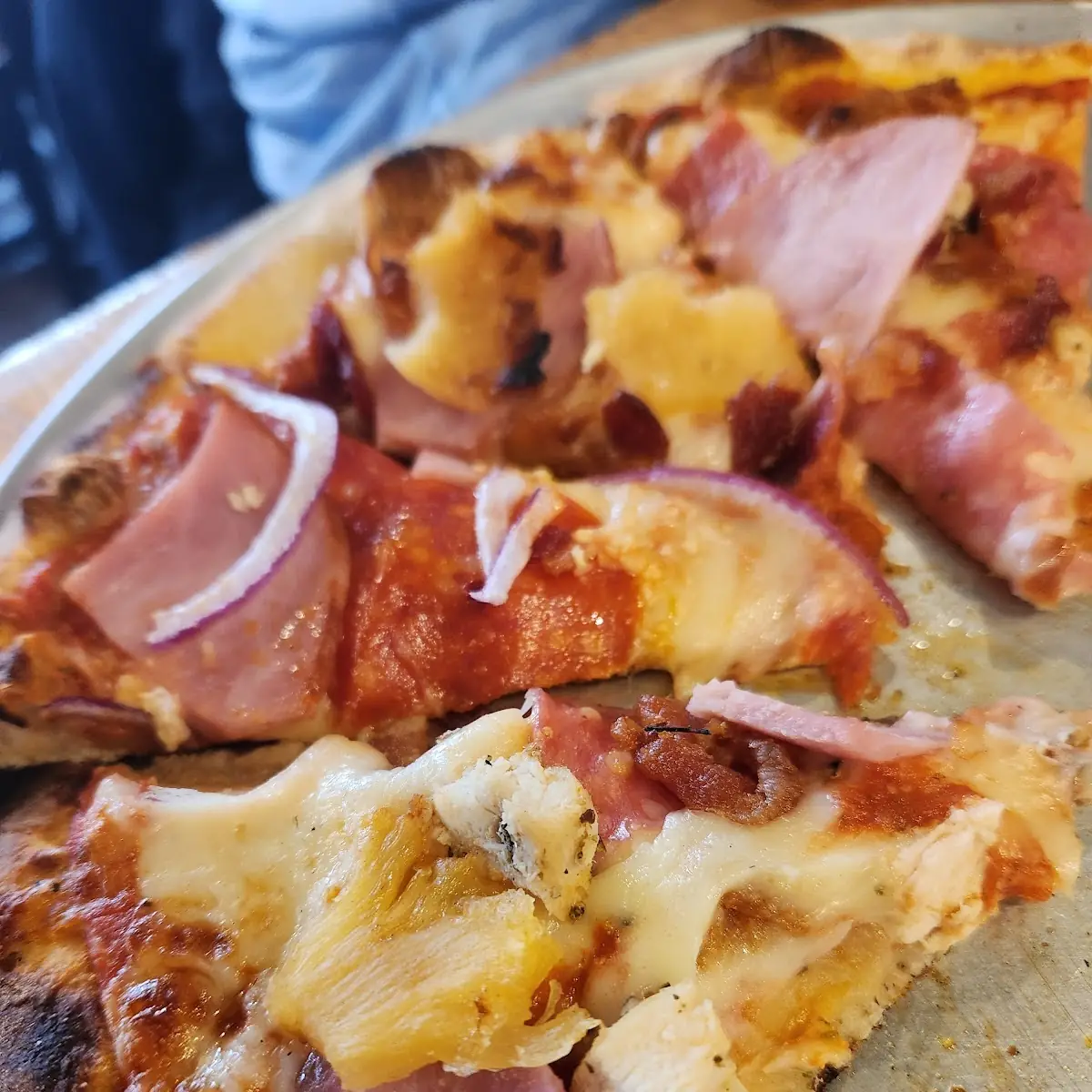 Hawaiian Pizza