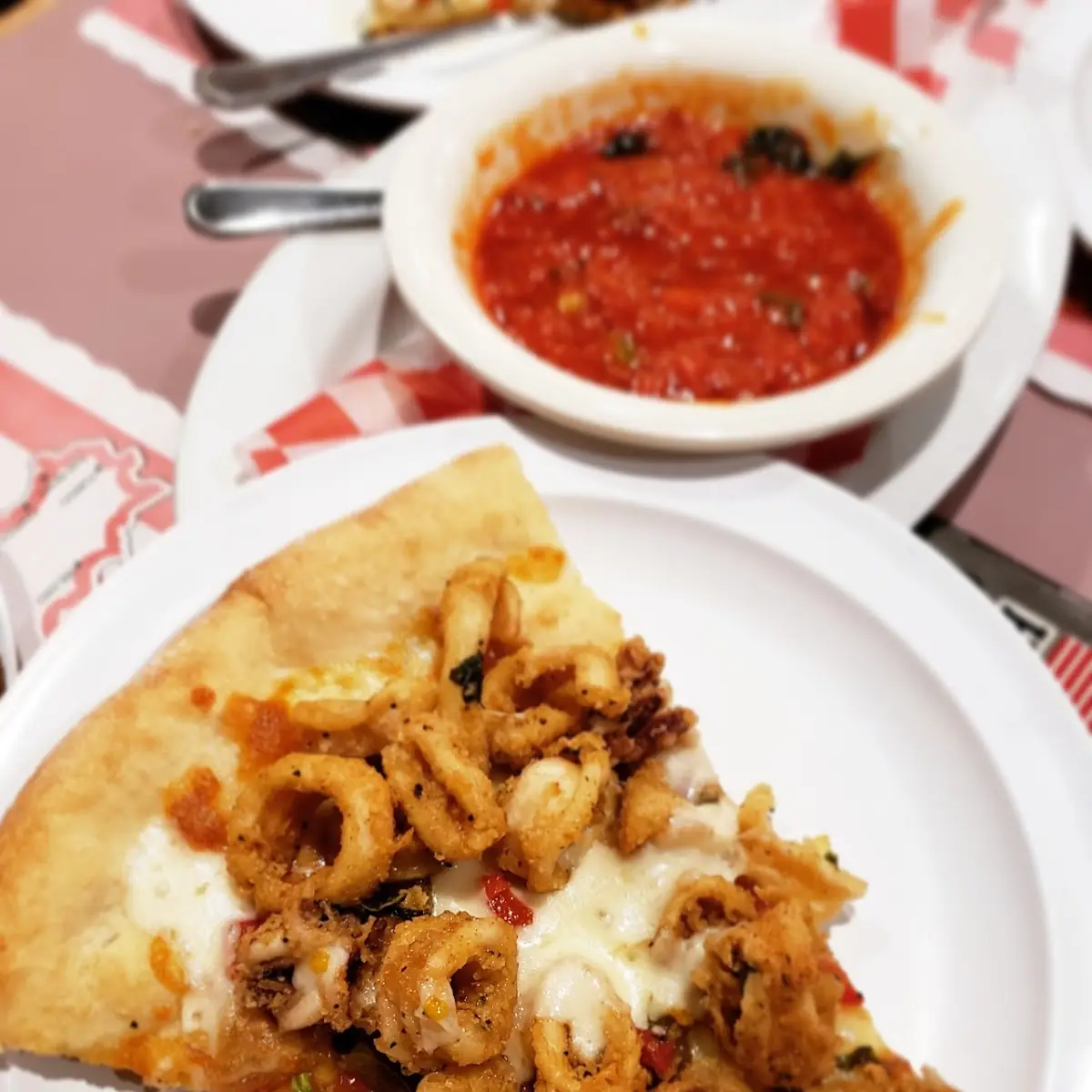 Calamari Pizza