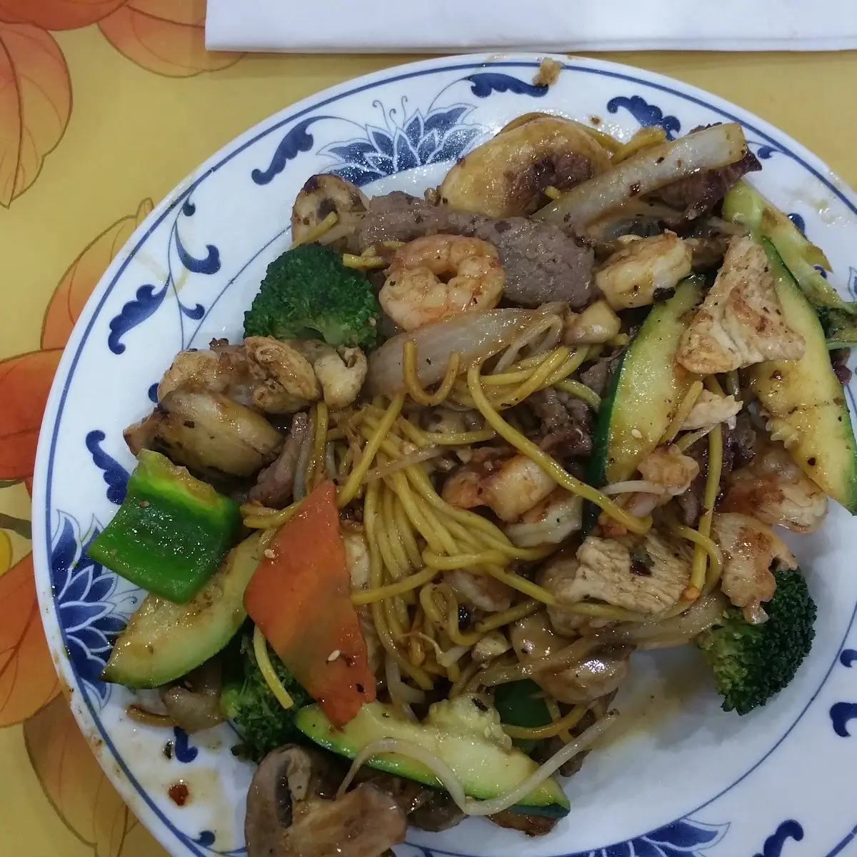 Mongolian Beef Chicken Shrimp with Mixed Vegetables