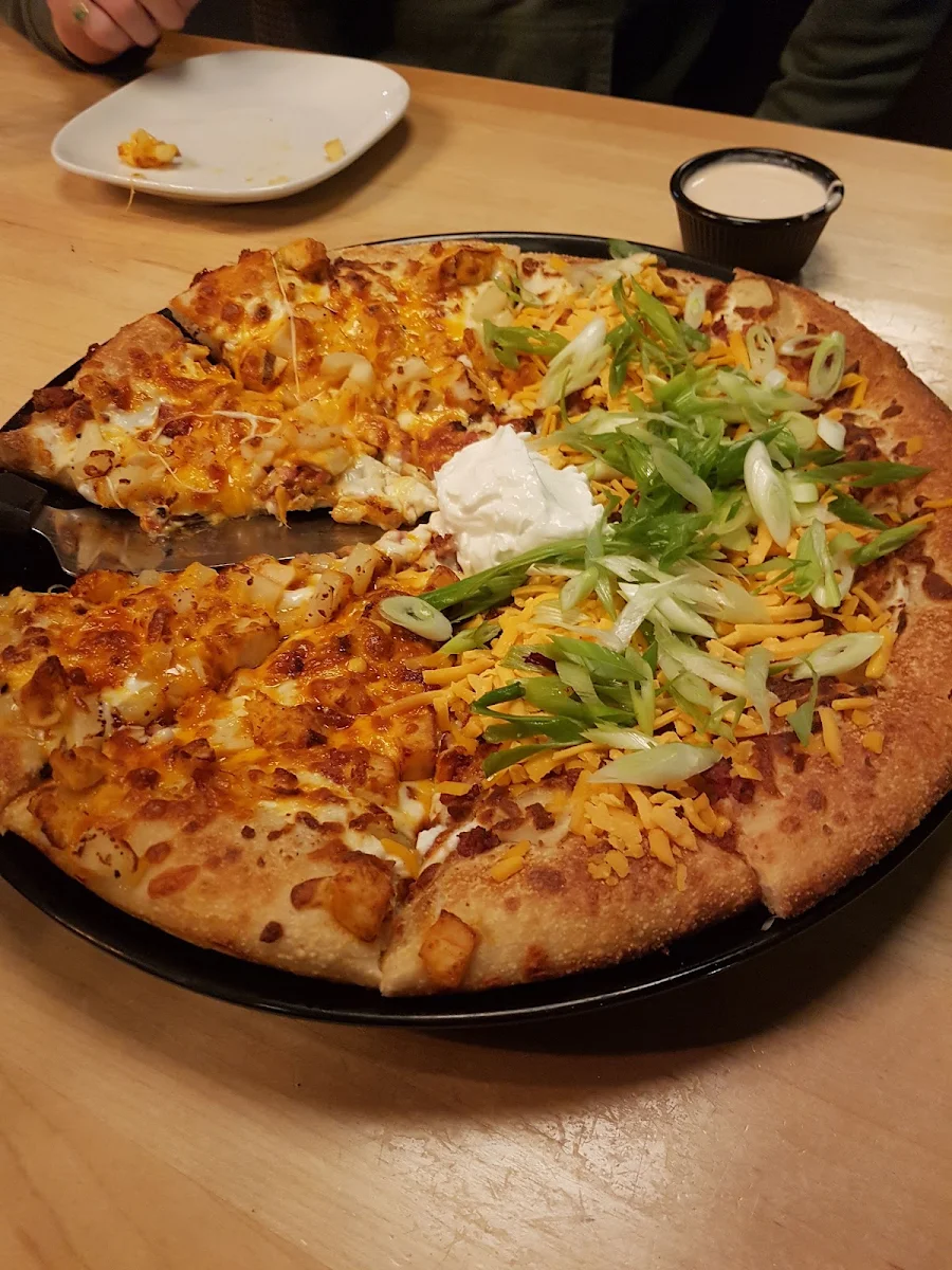 Spicy Perogy Pizza, Boston Pizza