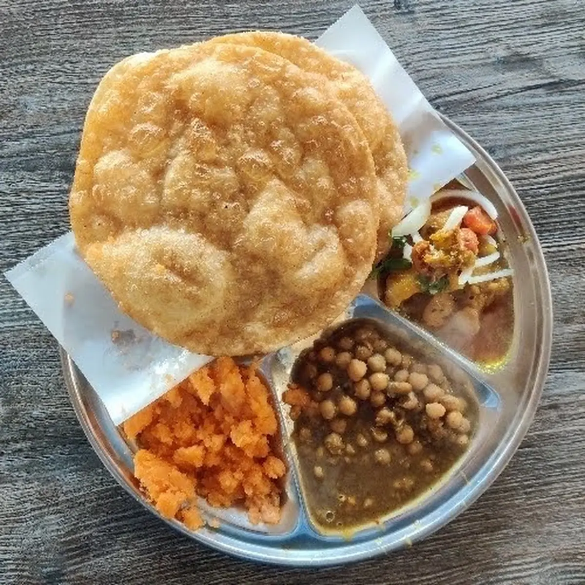 Halwa Puri Chana