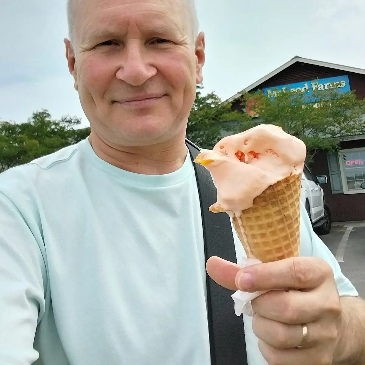 Peach Ice Cream