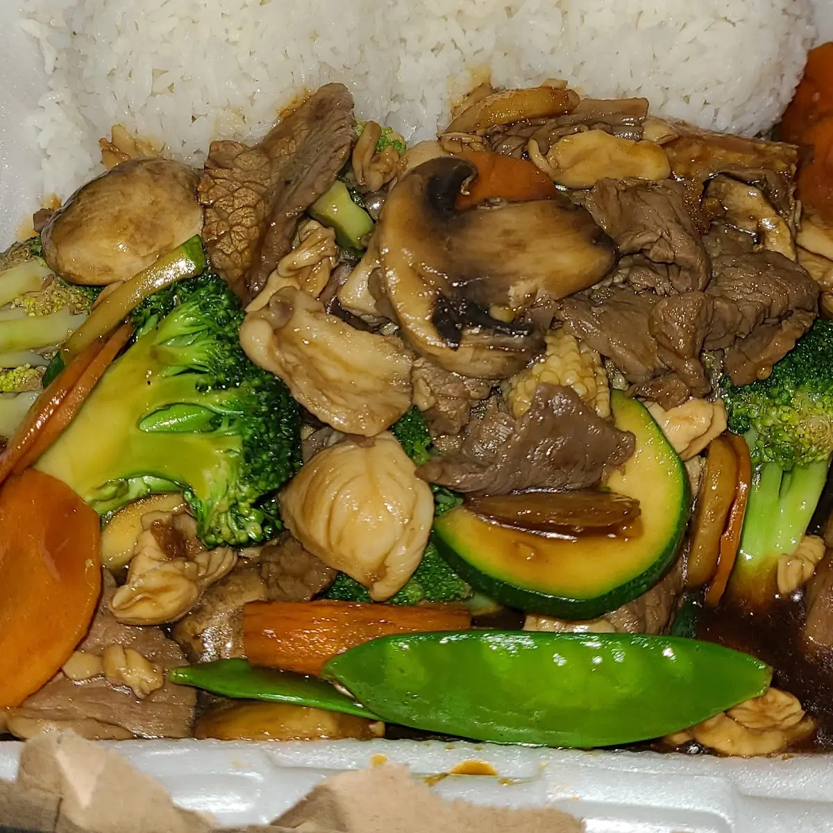 Broccoli Beef Steamed Rice