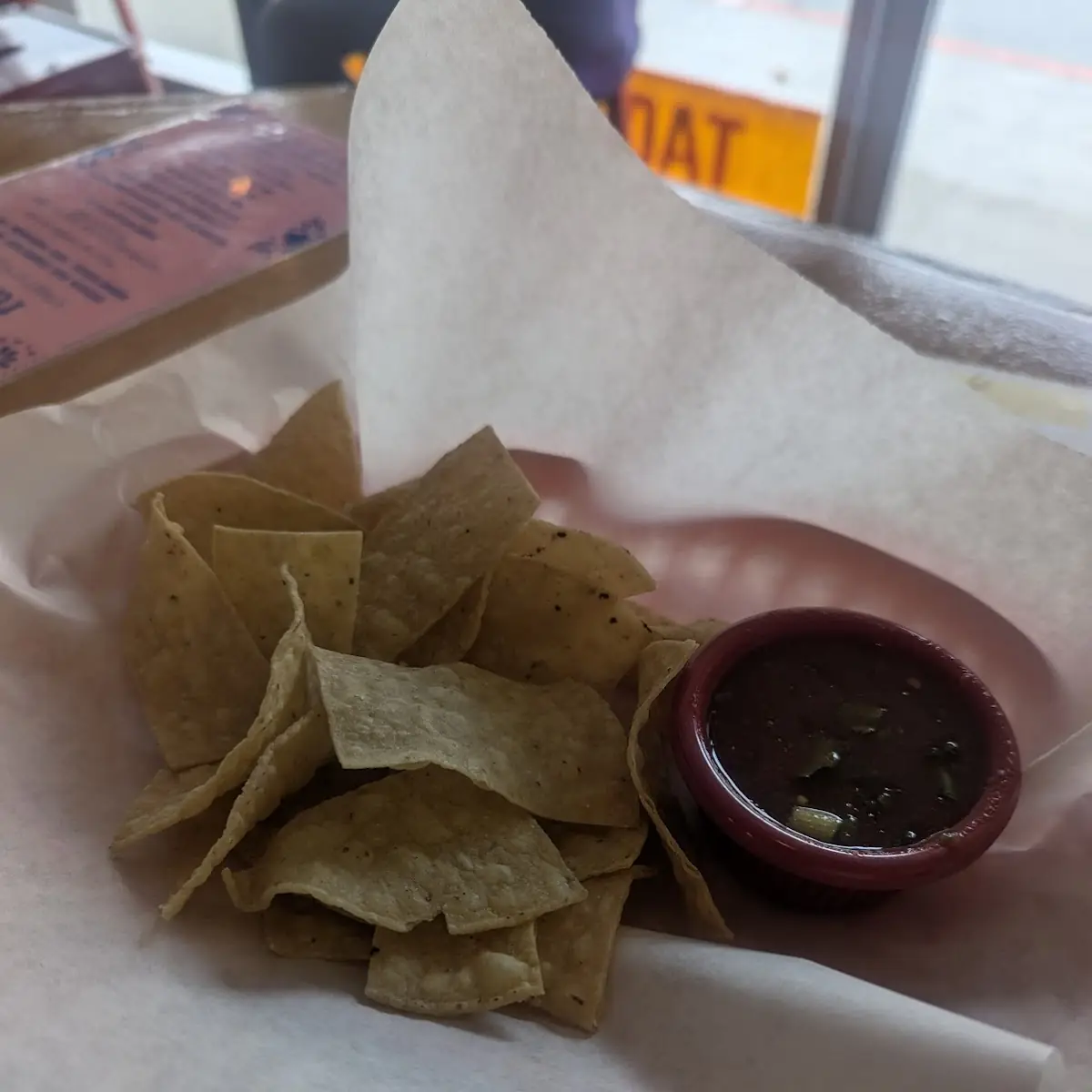 Large Chips & Salsa