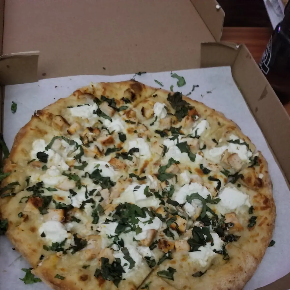 Chicken Alfredo Pizza