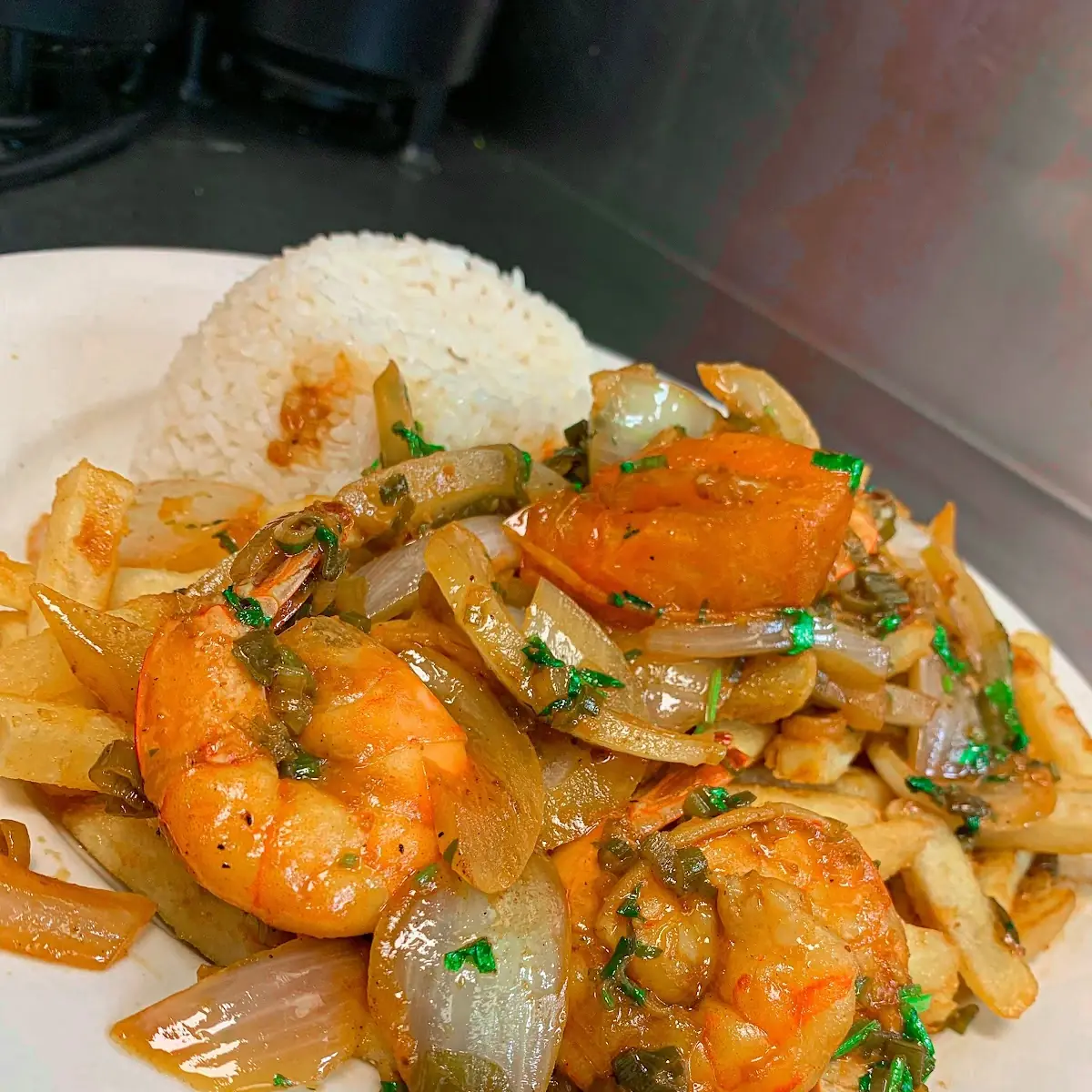 Camarón Saltado Sautéed Shrimp