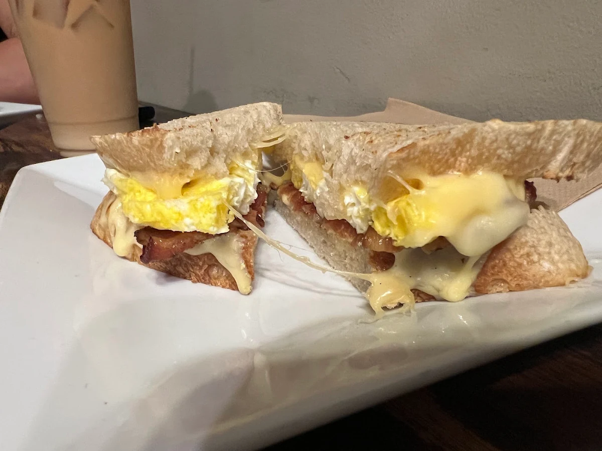 Sausage Egg & Cheddar