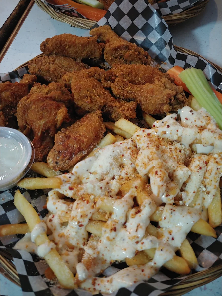 Garlic Dry Cajun Wings and Garlic Parm Fries, Wing House Newmarket