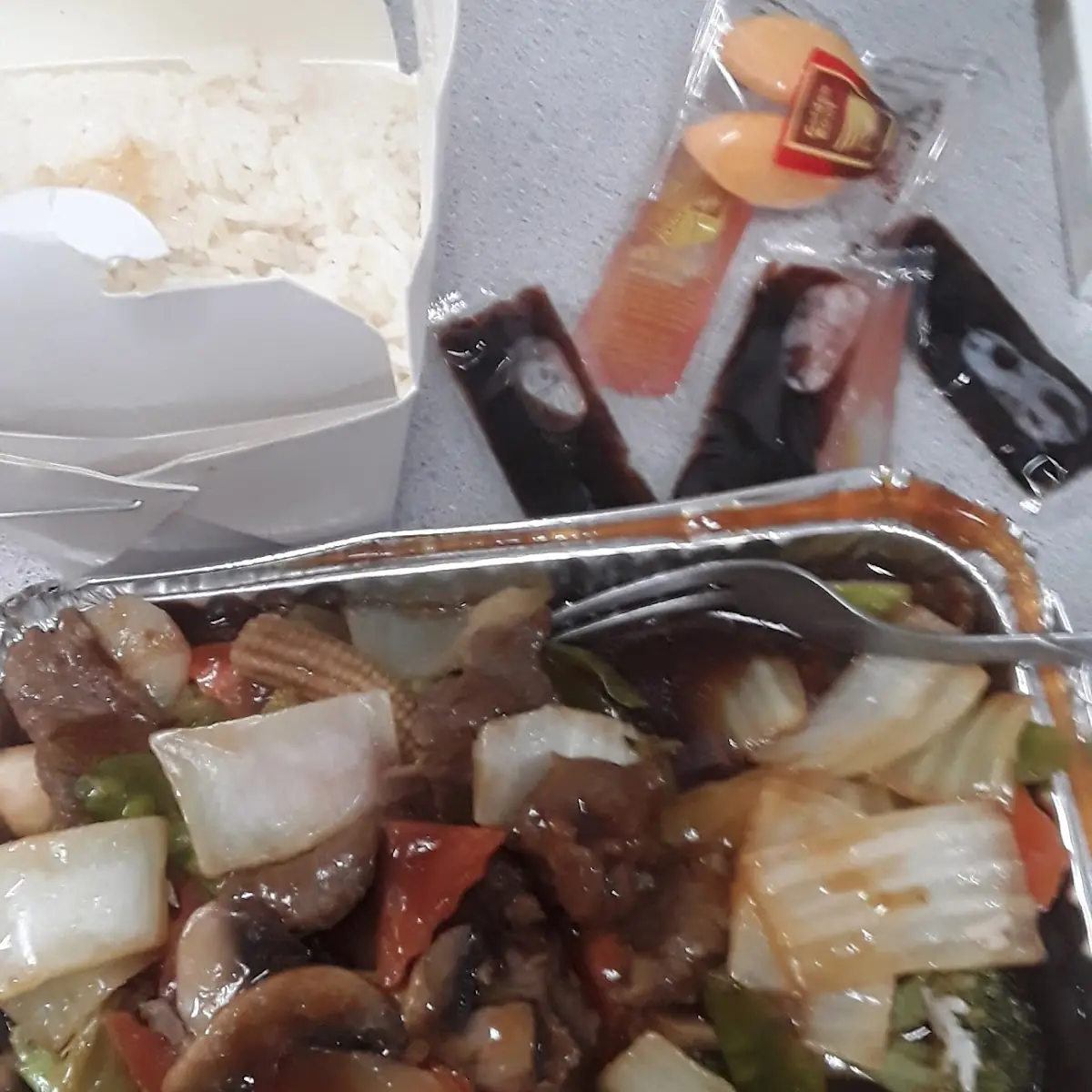 Beef Scallops with Mixed Vegetables & Rice