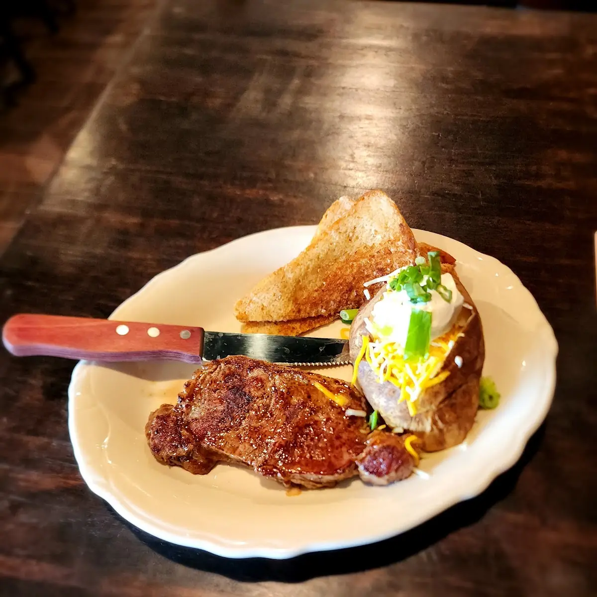 ChuckWagon Gravy Steak Plate