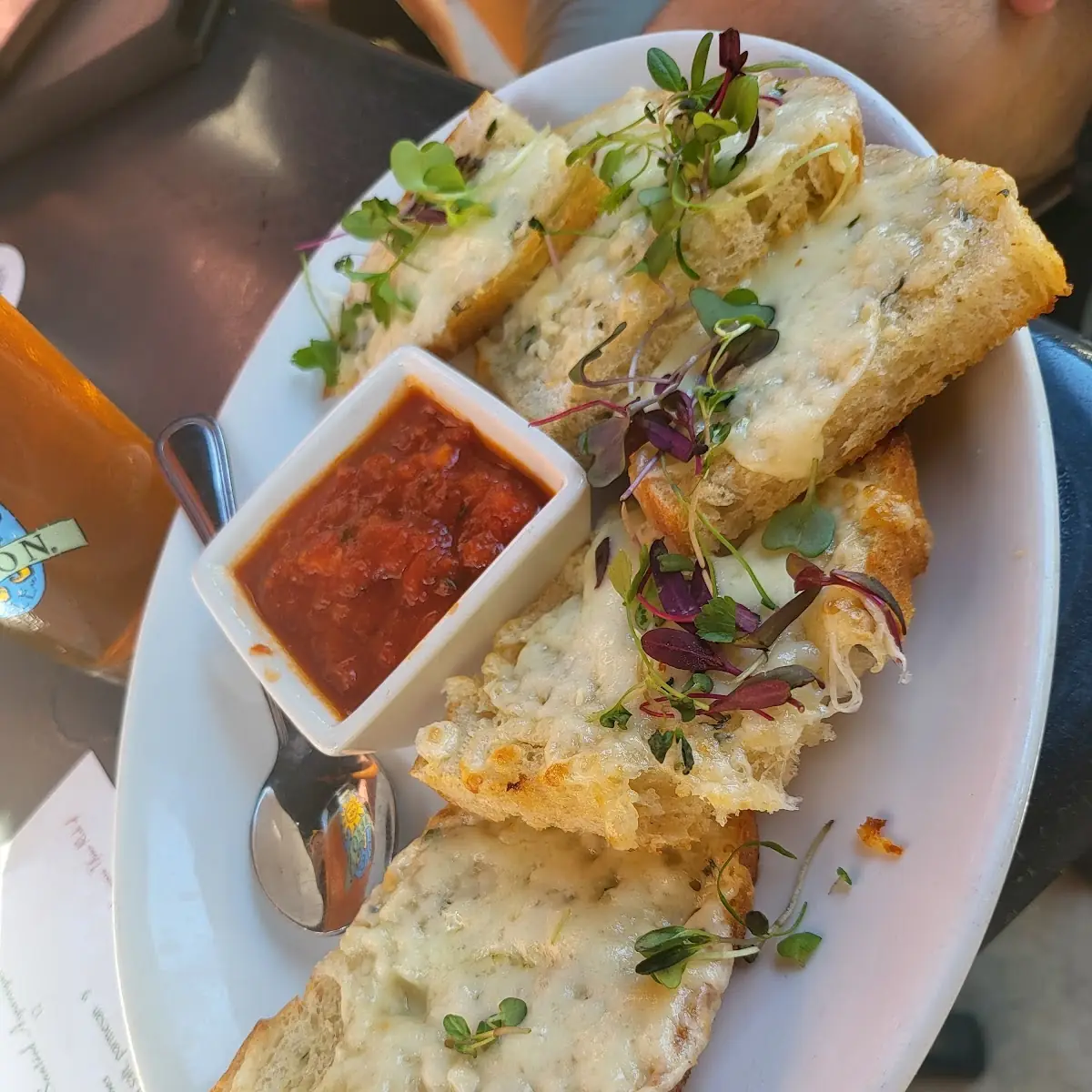 Basil Cheese Garlic Bread