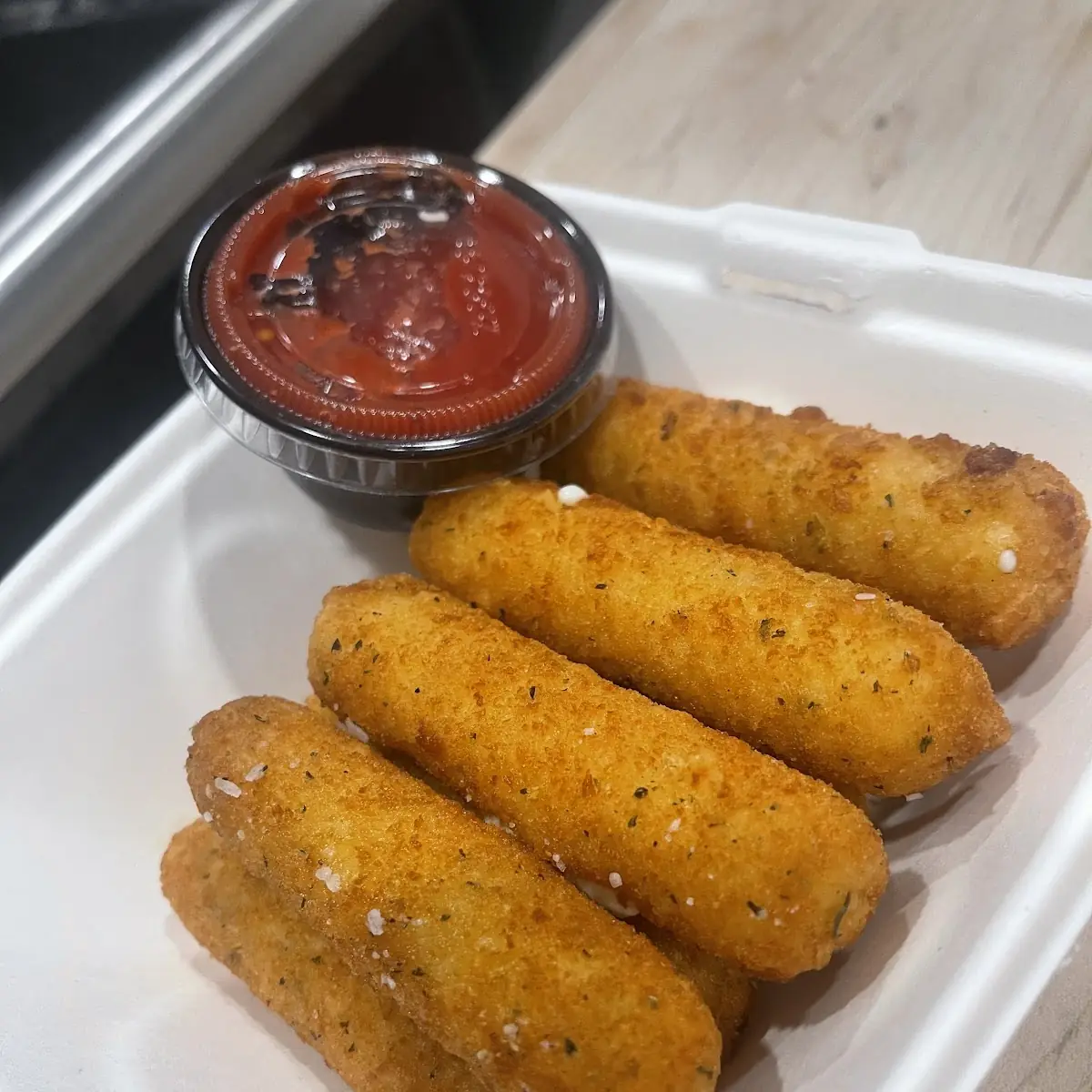 Mozzarella Sticks 8