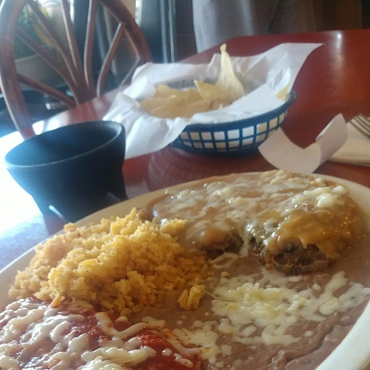 Enchila Y Chile Relleno
