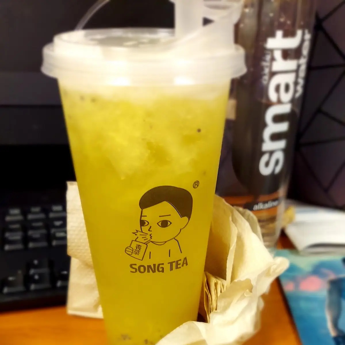 Apple Kiwi Tea
