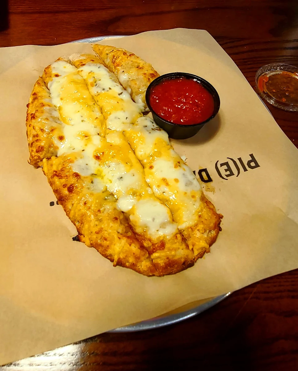 Garlic Cheese Bread