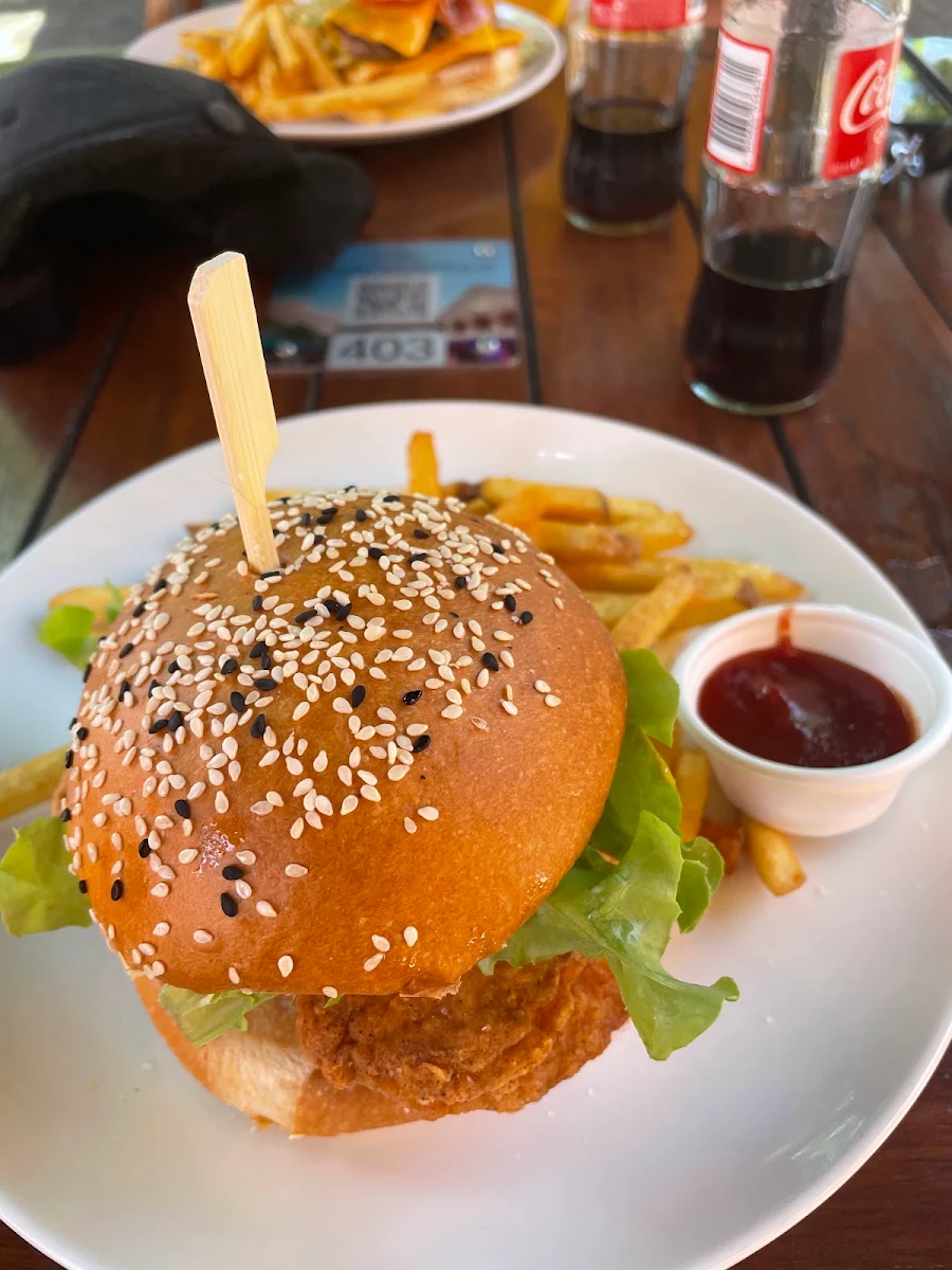 Fried Chicken Burger, Hotel Brunswick