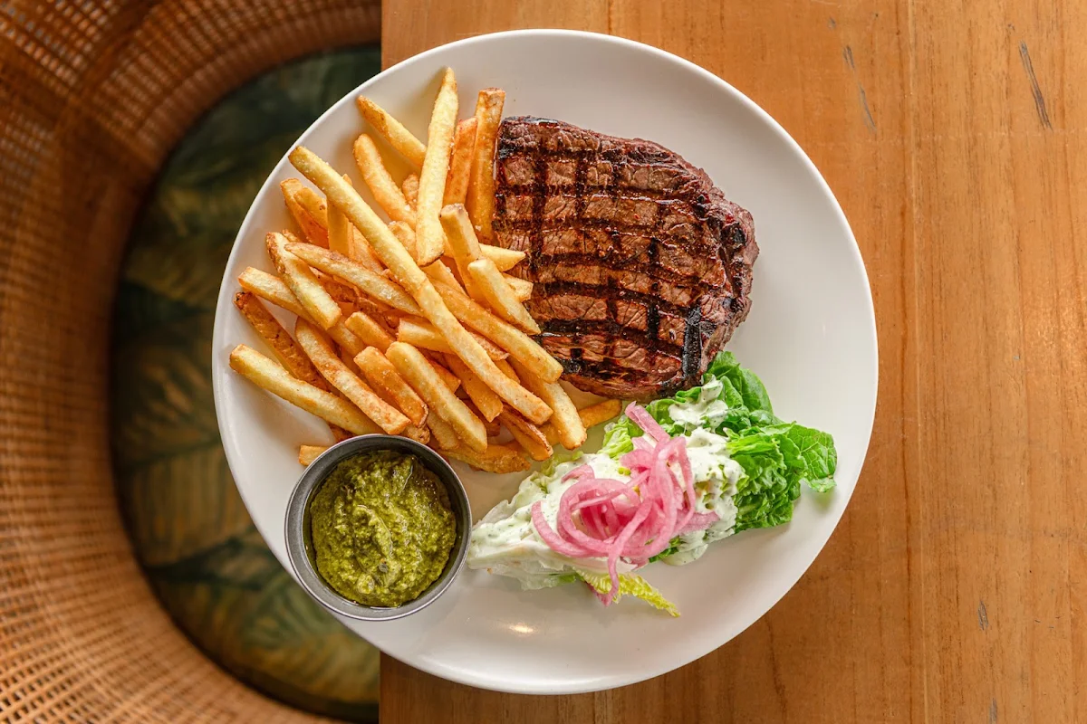 Steak & Chips, Hotel Brunswick