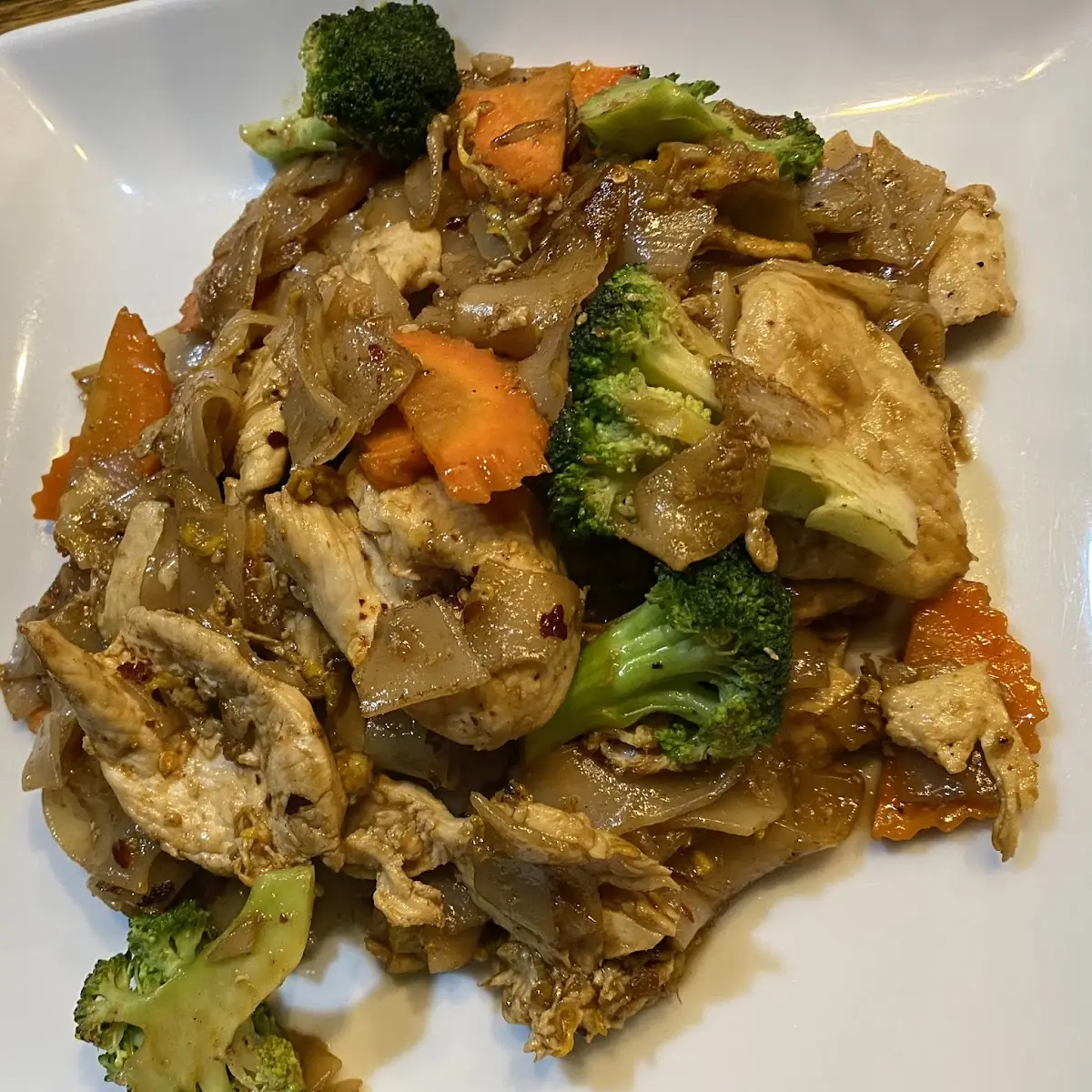 Pad See EW with Chicken