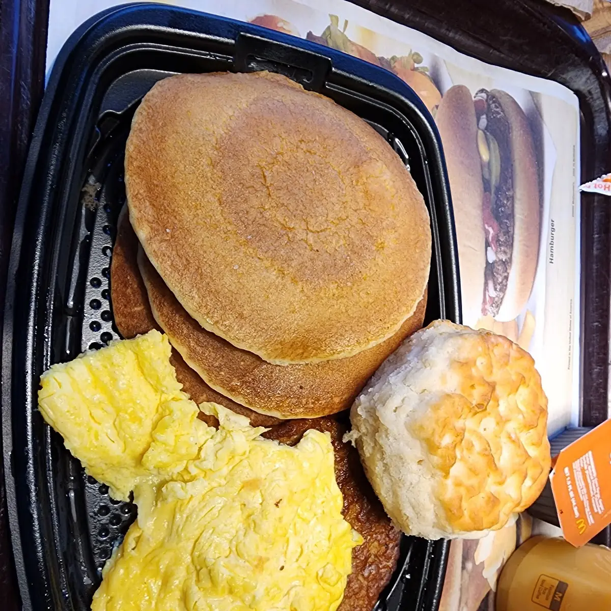 Big Breakfast with Hotcakes