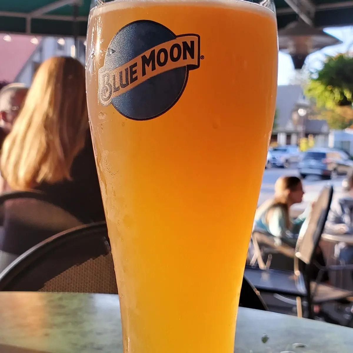Blue Moon Belgian White