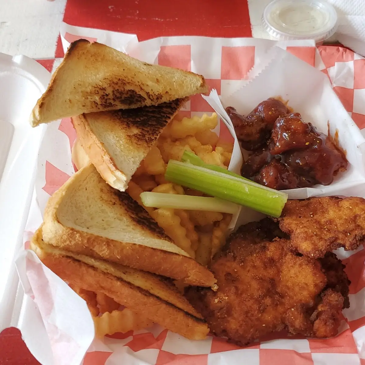 Chicken Wing It Plater