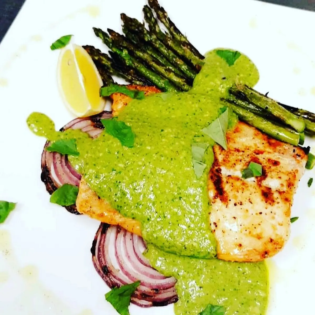 Grilled Salmon with Pesto Cream