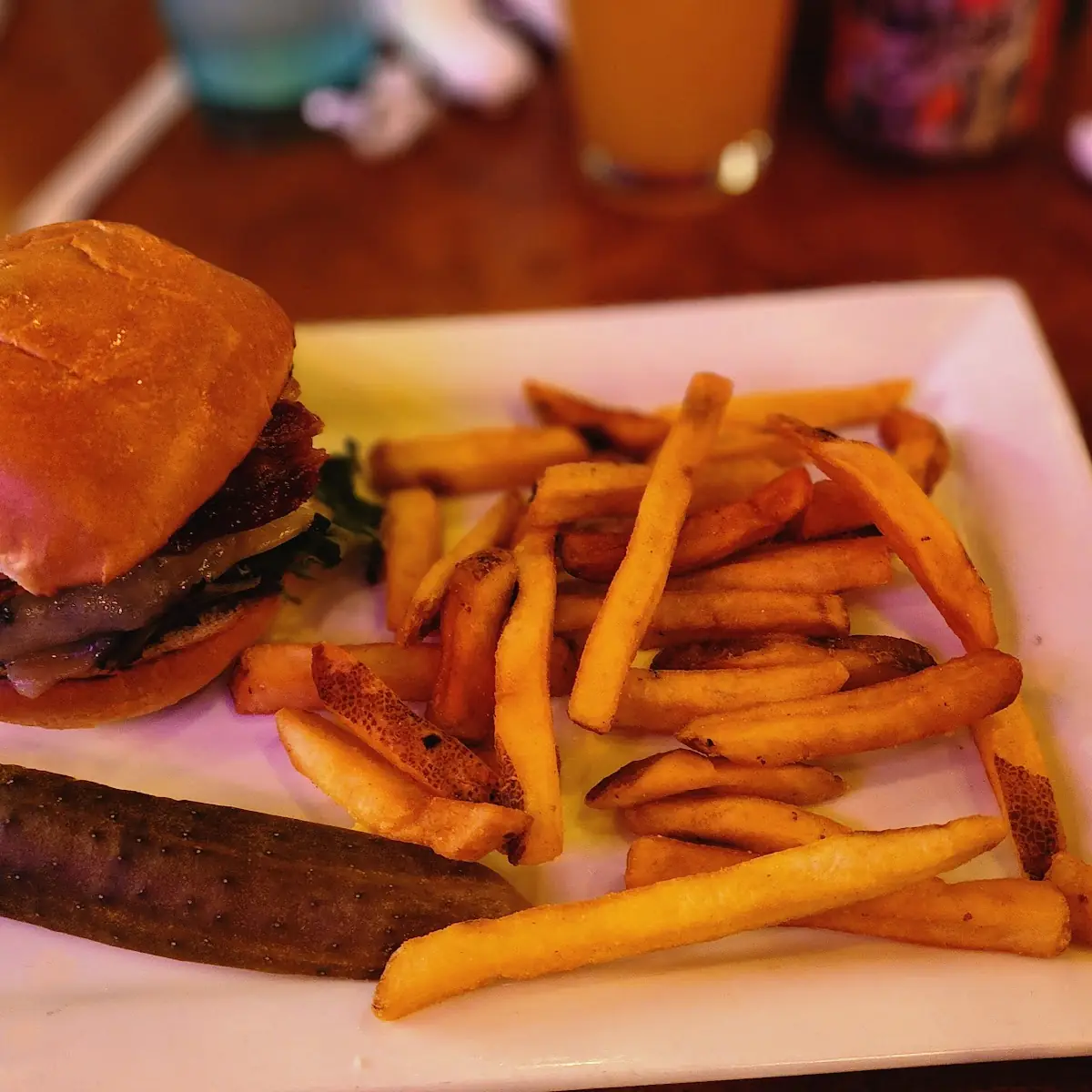Bar Island Burger
