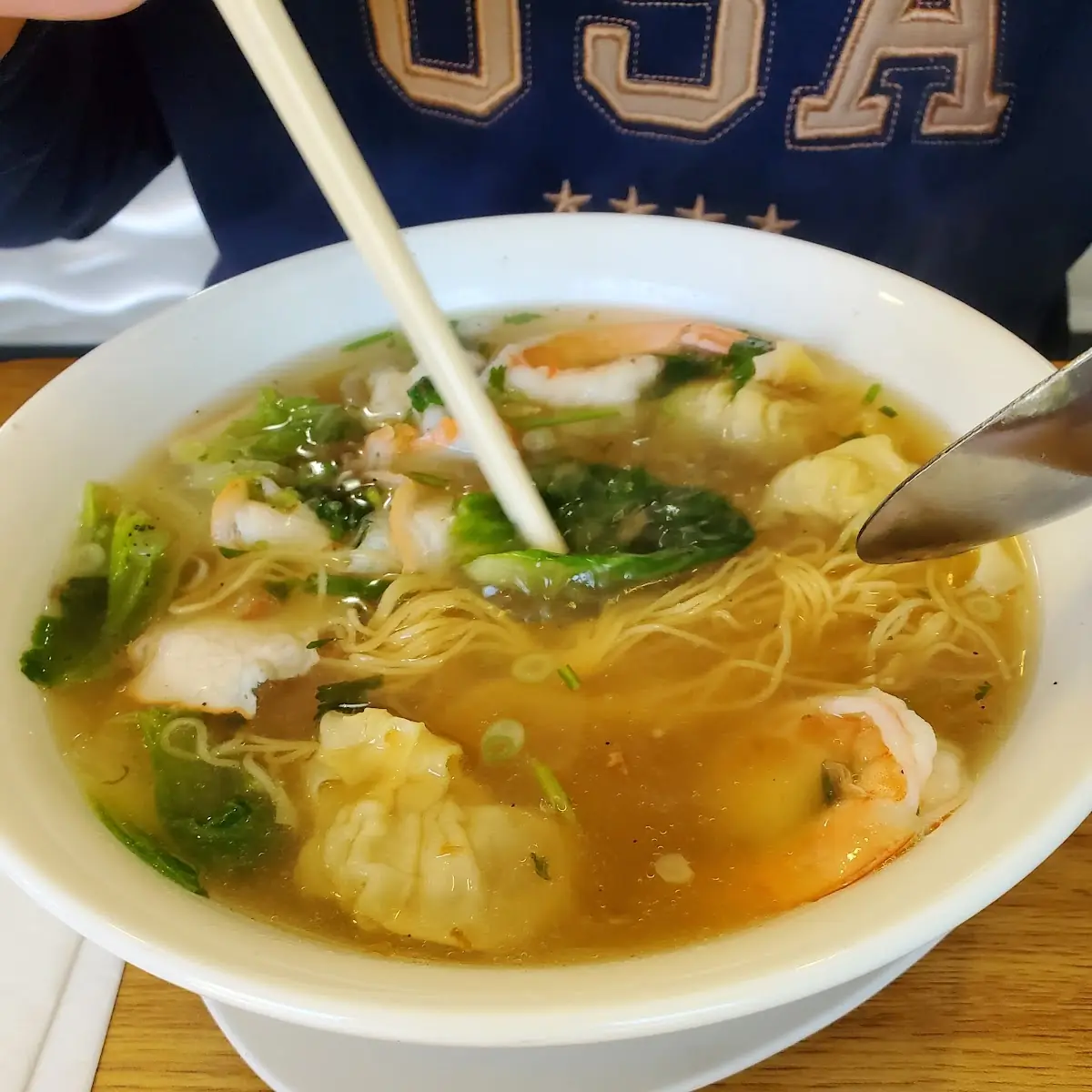 Wonton Shrimp Soup