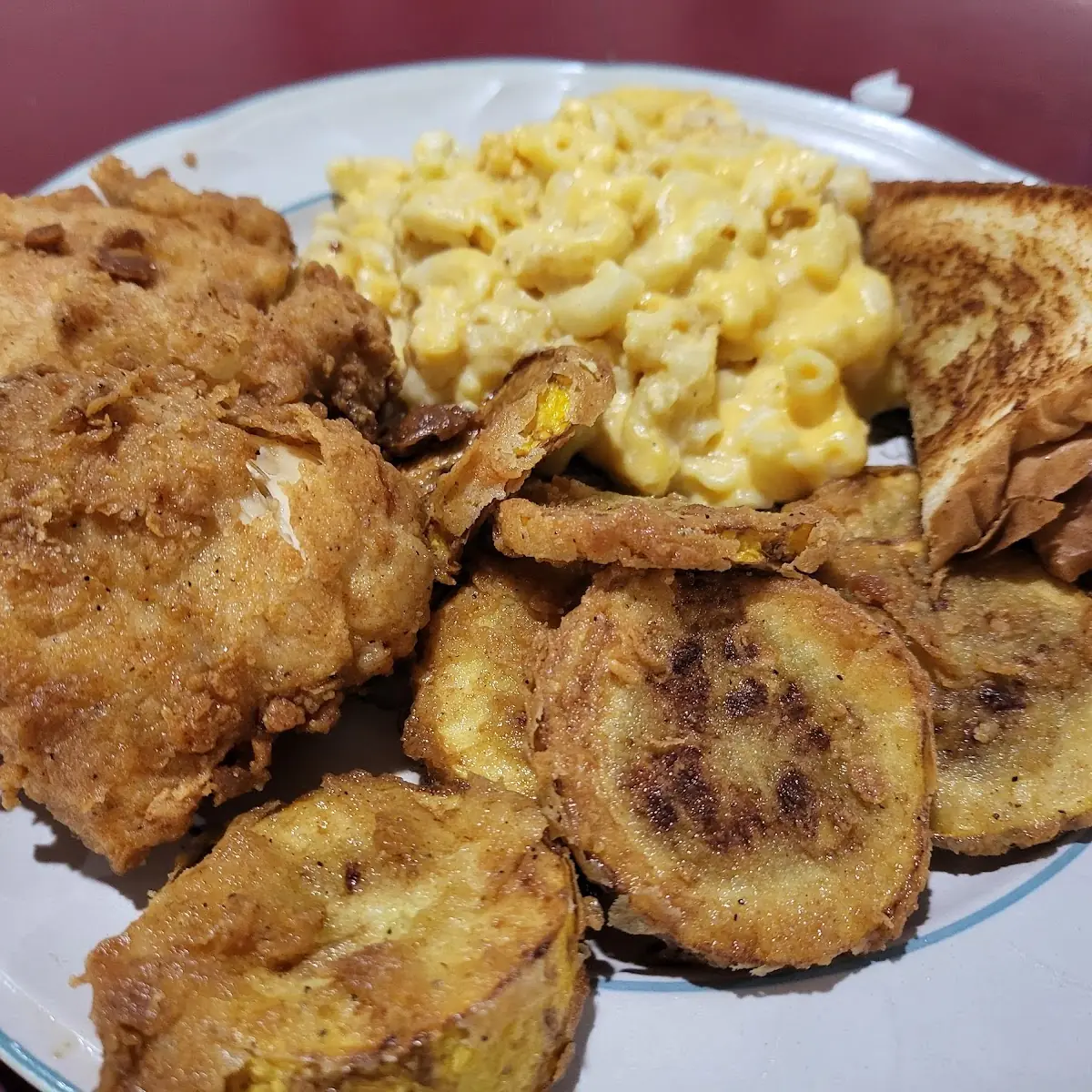 Fried Chicken with Fried Squash & Mac Cheese
