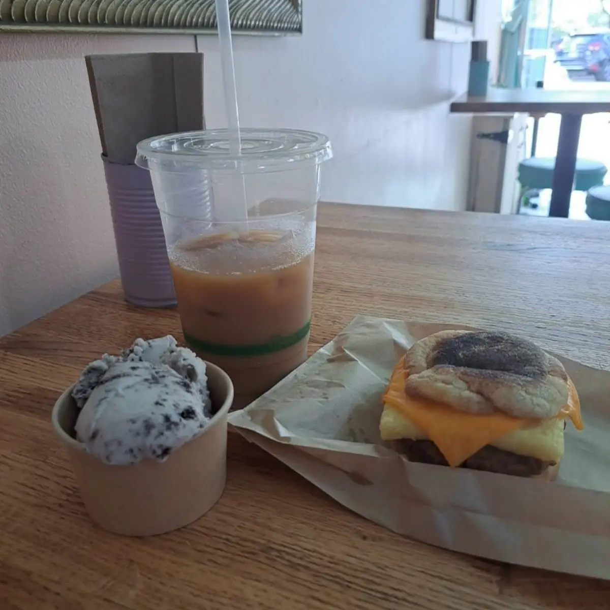 Vegan Breakfast Sandwich