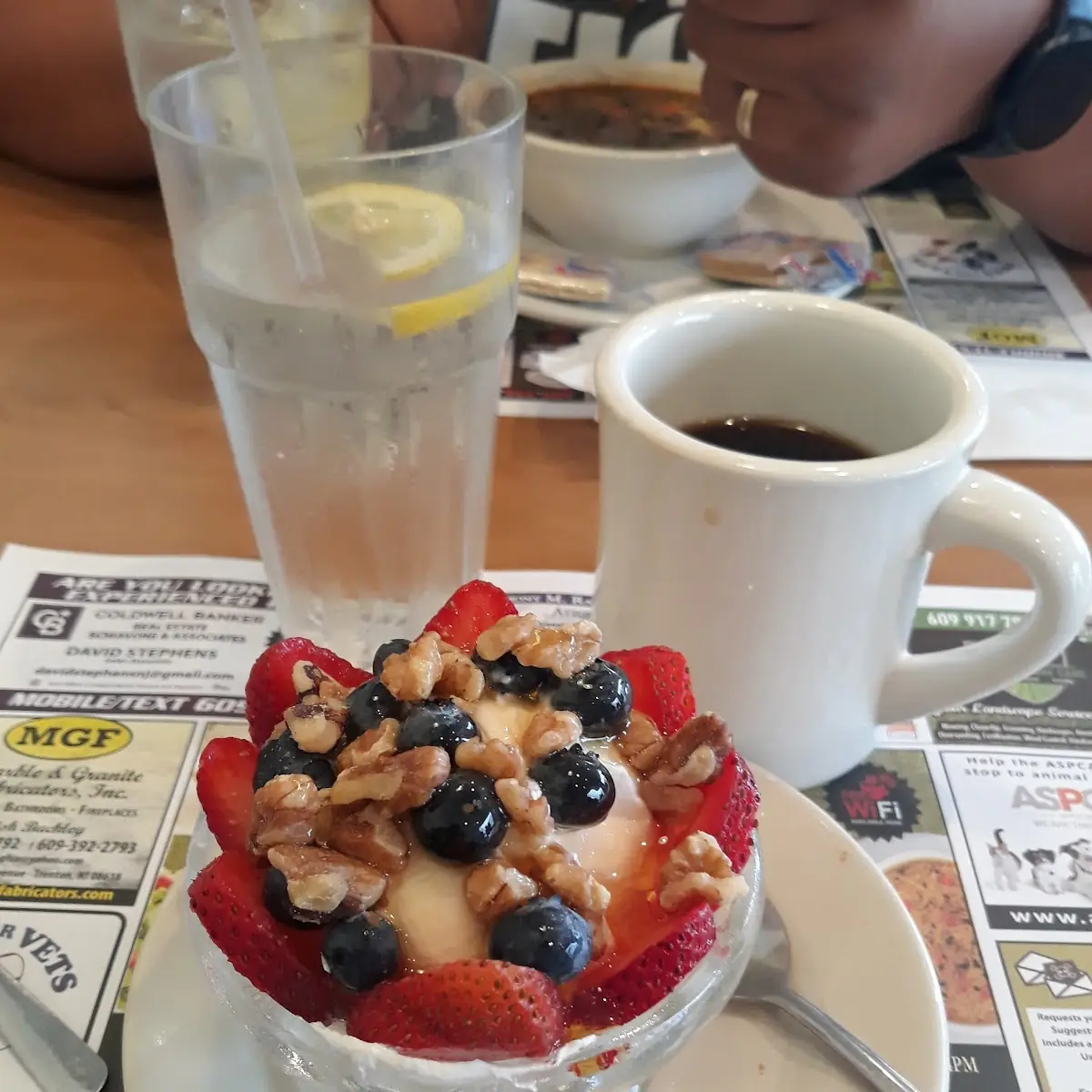 Greek Yogurt a La Carte