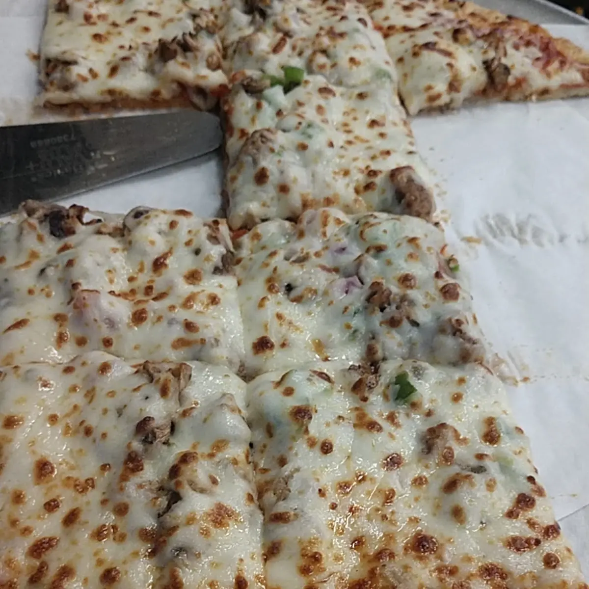 Chicken Alfredo Pizza