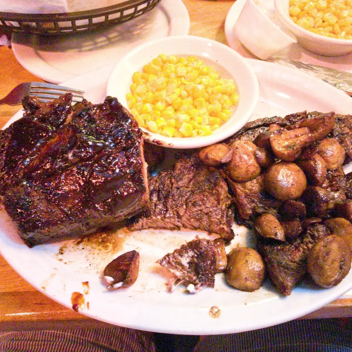 Buttered Corn House Salad Steak Fries